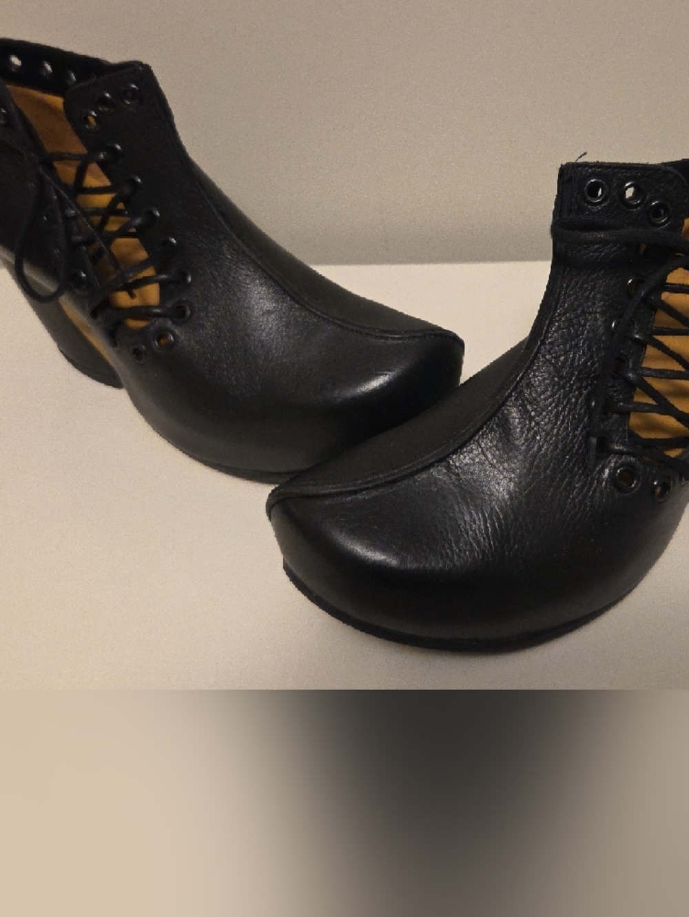 Fluevog Leather Lace-Up Platform Oxfords - Like NEW - Picture 4 of 9